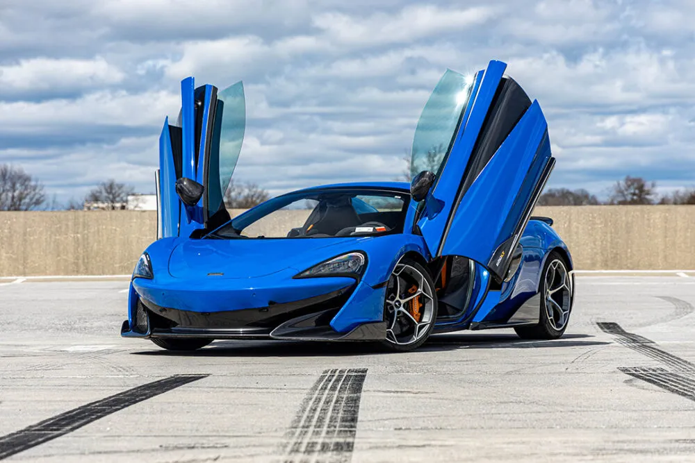 Best Luxury & Sports Car Rental in Dubai (250+ Exotic Cars)